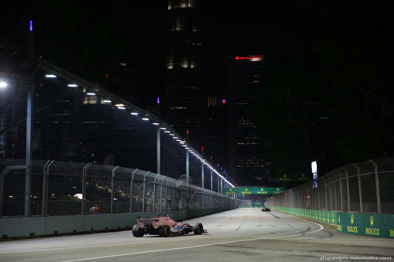 GP SINGAPORE, 15.09.2017 - Prove Libere 2, Esteban Ocon (FRA) Sahara Force India F1 VJM10