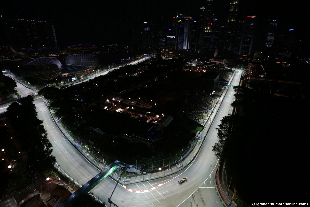 GP SINGAPORE, 15.09.2017 - Prove Libere 2, Nico Hulkenberg (GER) Renault Sport F1 Team RS17
