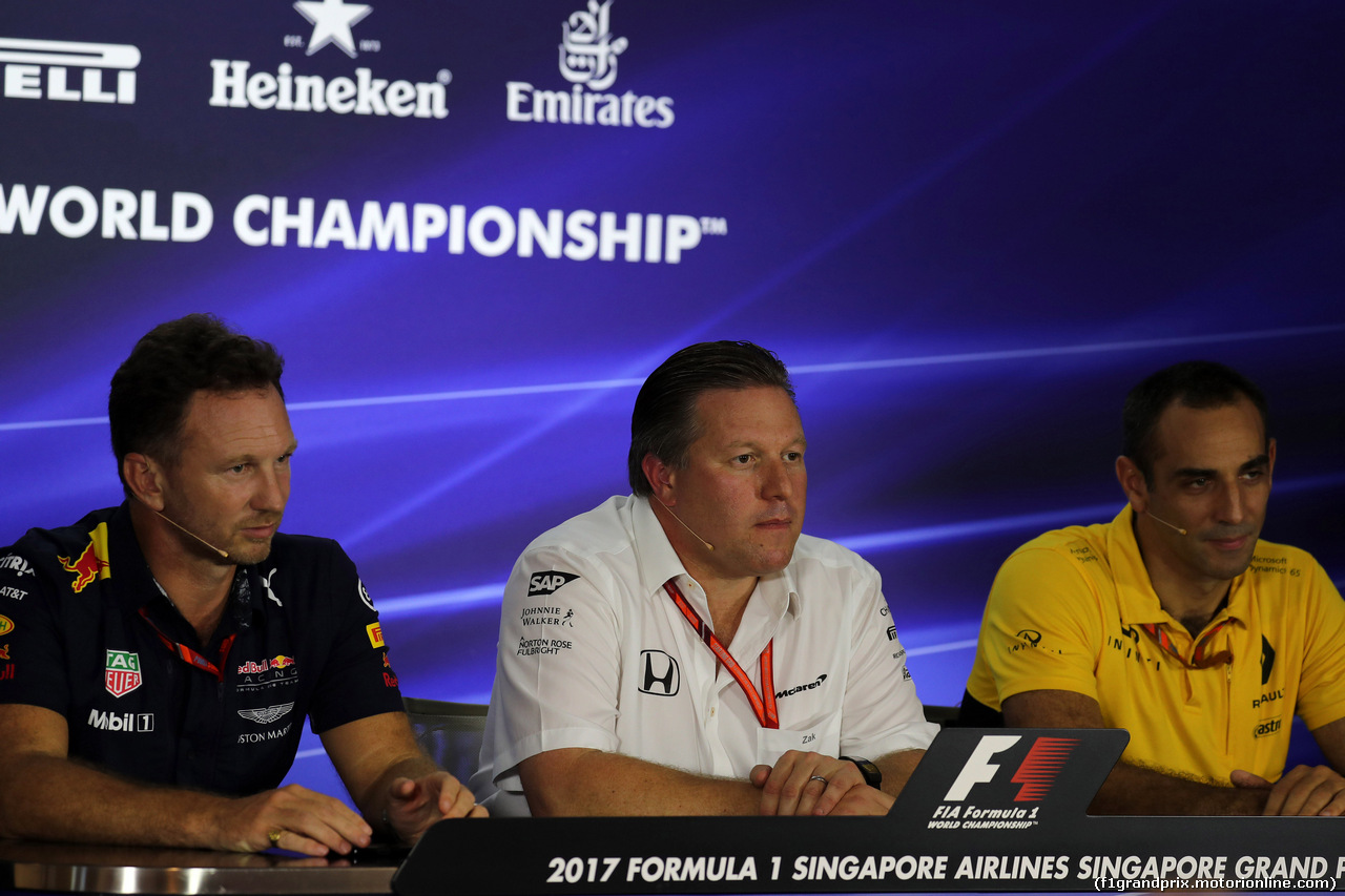 GP SINGAPORE, 15.09.2017 - Conferenza Stampa, Christian Horner (GBR), Red Bull Racing, Sporting Director, Zak Brown (USA) McLaren Executive Director e Cyril Abiteboul (FRA) Renault Sport F1 Managing Director