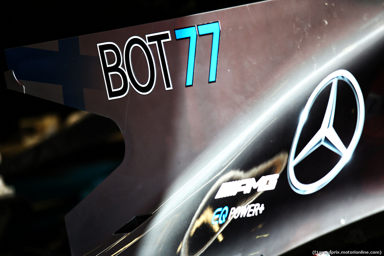 GP SPAGNA, New compulsory #77 e BOT on the engine cover of Valtteri Bottas (FIN) Mercedes AMG F1.
11.05.2017.