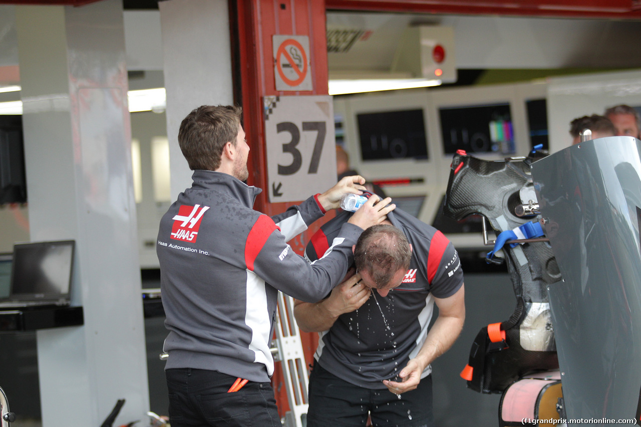 GP SPAGNA, 11.05.2017 - Romain Grosjean (FRA) Haas F1 Team VF-17