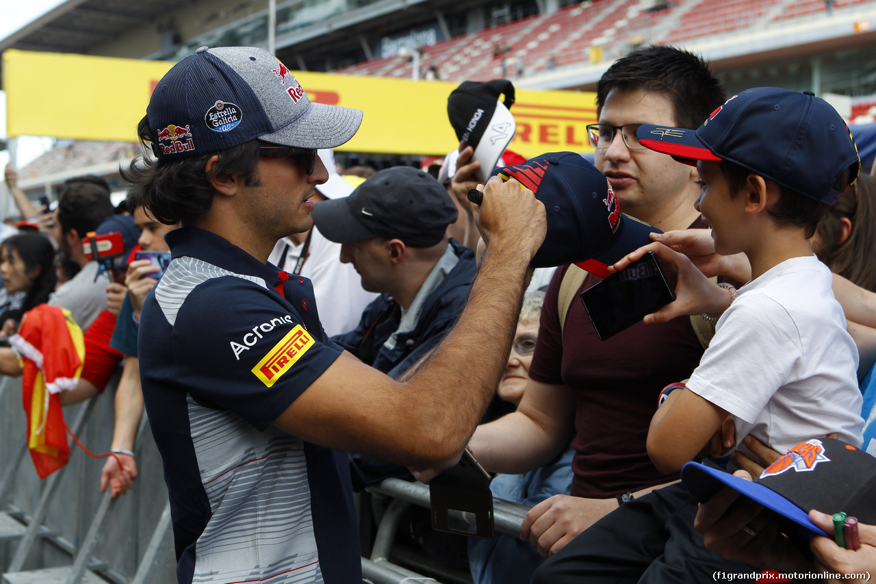 GP SPAGNA, 11.05.2017 - Carlos Sainz Jr (ESP) Scuderia Toro Rosso STR12