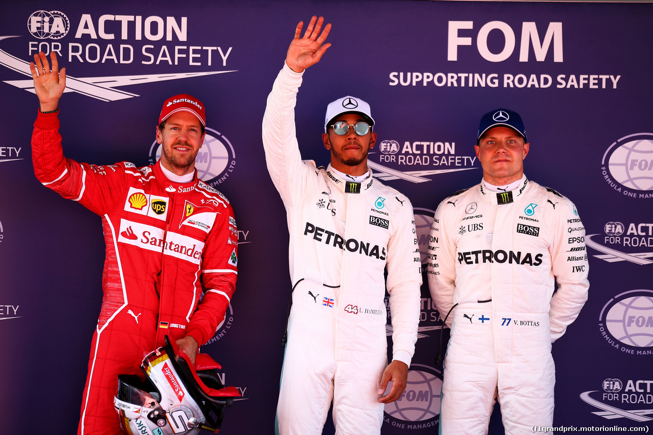 GP SPAGNA, Qualifiche top three in parc ferme (L to R): Sebastian Vettel (GER) Ferrari, second; Lewis Hamilton (GBR) Mercedes AMG F1, pole position; Valtteri Bottas (FIN) Mercedes AMG F1, third.
13.05.2017.