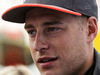 GP SPAGNA, Stoffel Vandoorne (BEL) McLaren with the media.
11.05.2017.