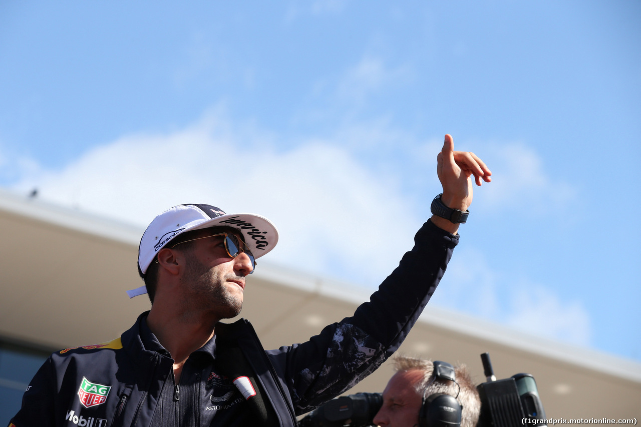 GP STATI UNITI, 22.10.2017 - Daniel Ricciardo (AUS) Red Bull Racing RB13