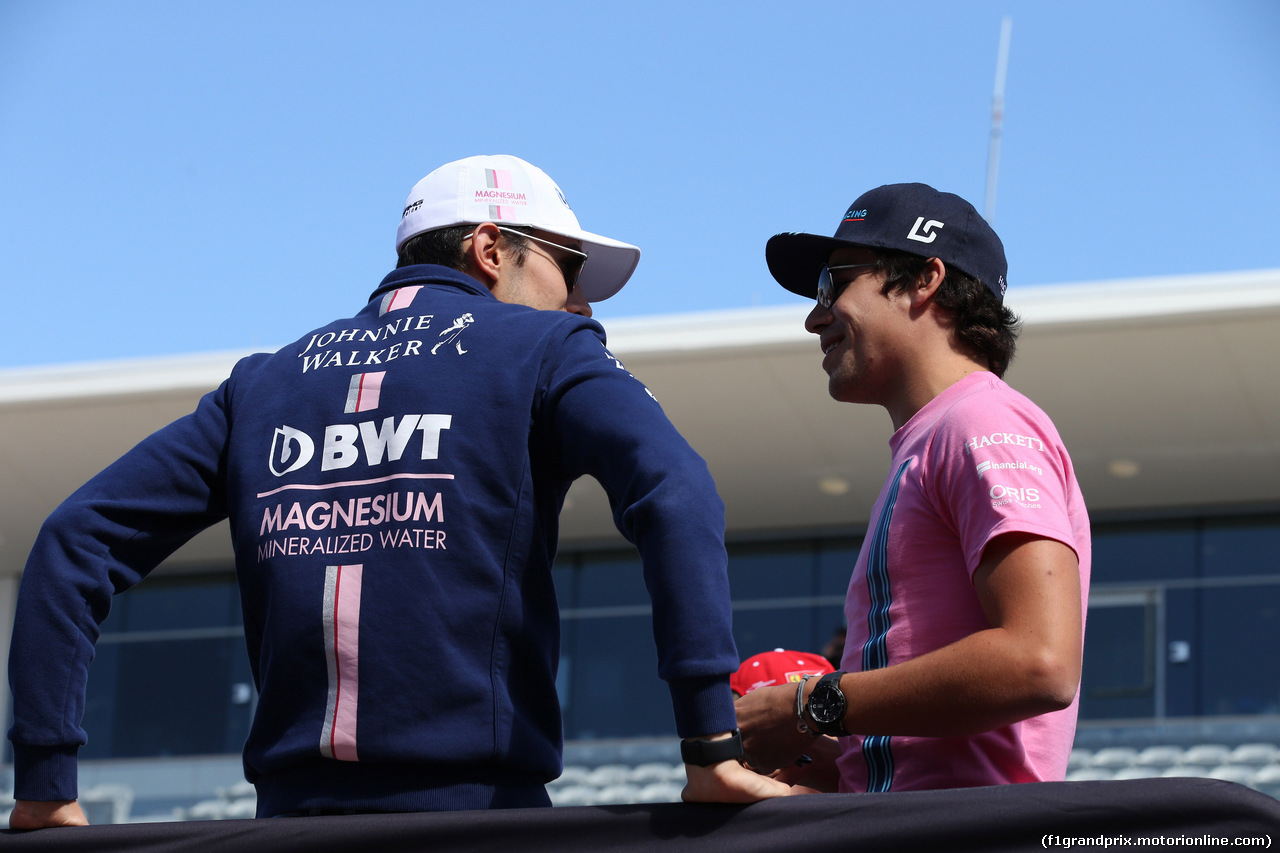 GP STATI UNITI, 22.10.2017 - Esteban Ocon (FRA) Sahara Force India F1 VJM10 e Lance Stroll (CDN) Williams FW40