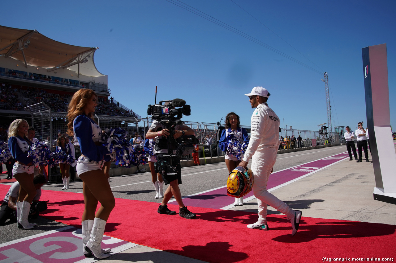 GP STATI UNITI, 22.10.2017 - Gara, Lewis Hamilton (GBR) Mercedes AMG F1 W08