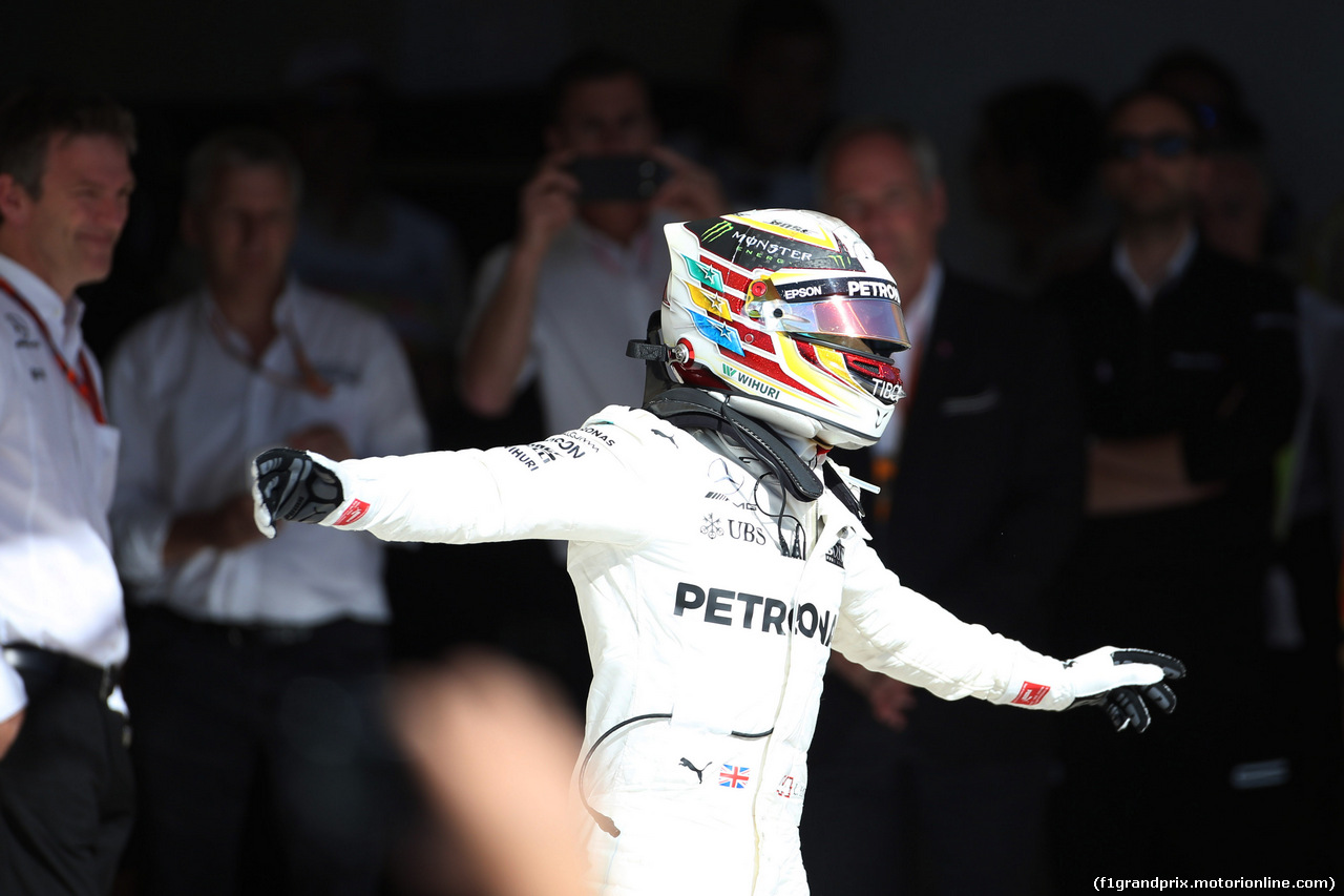 GP STATI UNITI, 22.10.2017 - Gara, Lewis Hamilton (GBR) Mercedes AMG F1 W08 vincitore