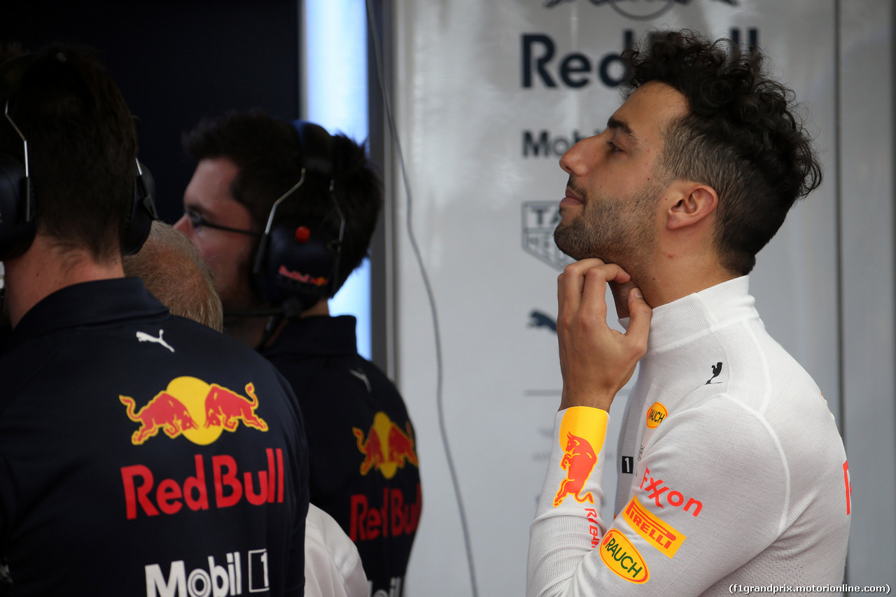 GP STATI UNITI, 21.10.2017 - Prove Libere 3, Daniel Ricciardo (AUS) Red Bull Racing RB13