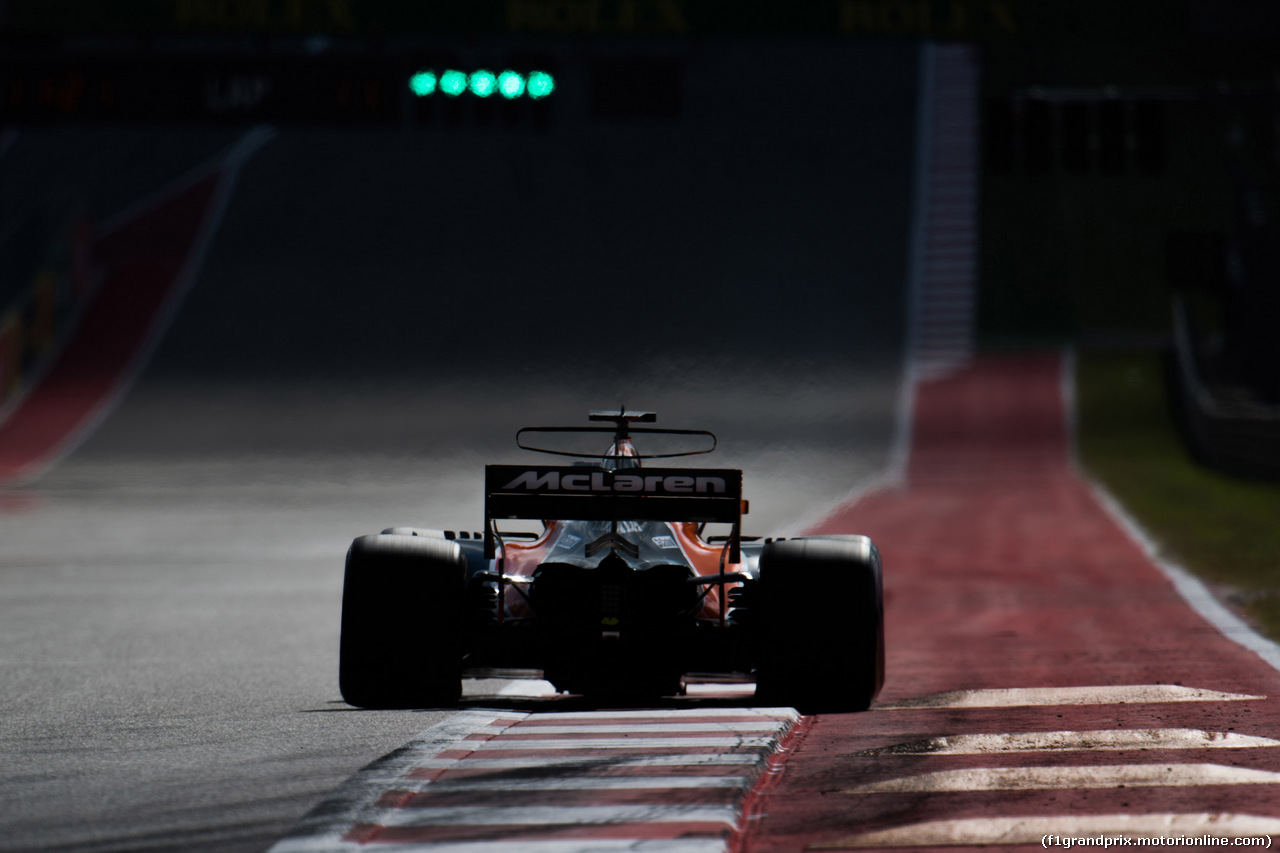 GP STATI UNITI, 21.10.2017 - Prove Libere 3, Fernando Alonso (ESP) McLaren MCL32
