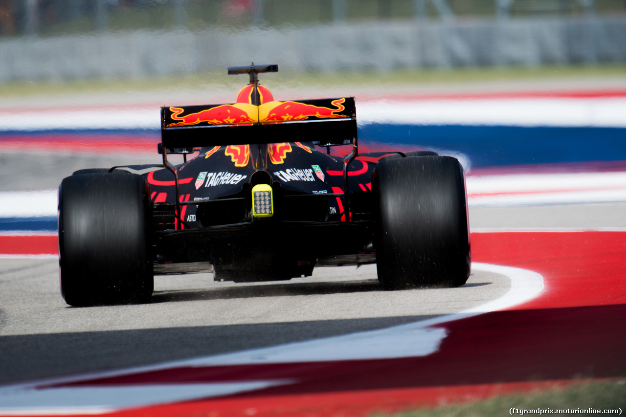 GP STATI UNITI, 21.10.2017 - Qualifiche, Daniel Ricciardo (AUS) Red Bull Racing RB13