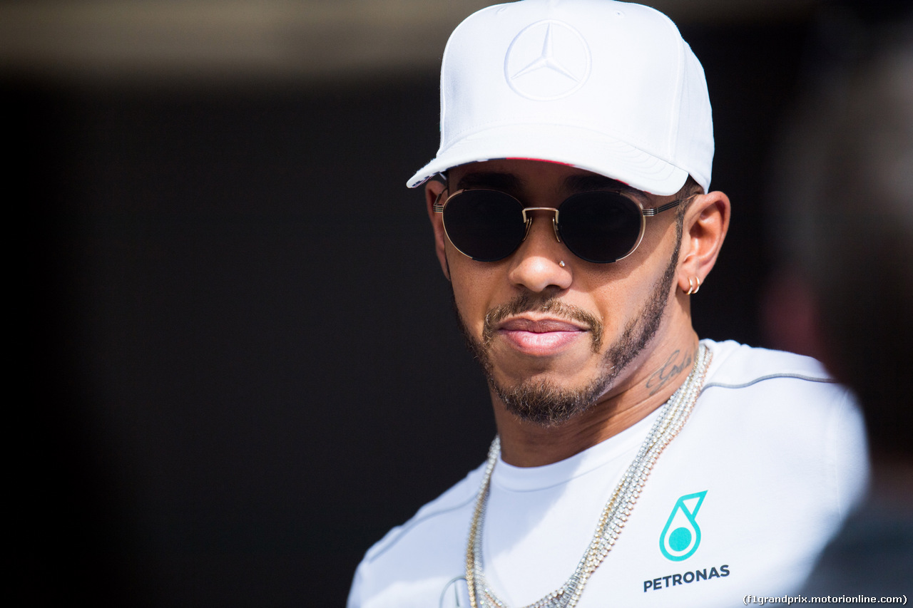 GP STATI UNITI, 19.10.2017 - Lewis Hamilton (GBR) Mercedes AMG F1 W08