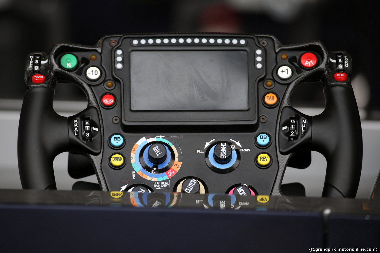 GP STATI UNITI, 20.10.2017 - Prove Libere 1, The steering wheel of Red Bull Racing RB13