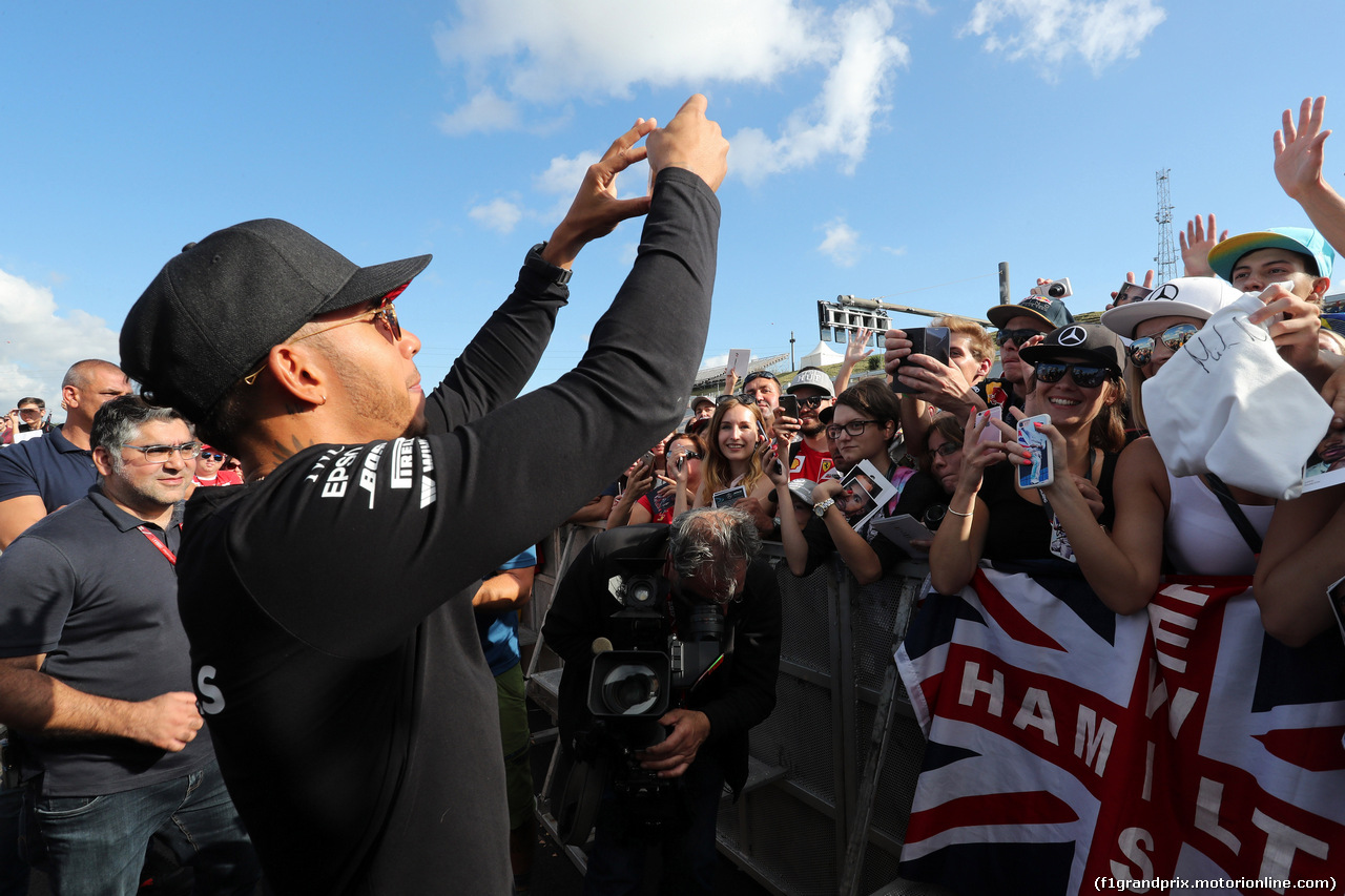 GP UNGHERIA, 27.07.2017 - Lewis Hamilton (GBR) Mercedes AMG F1 W08