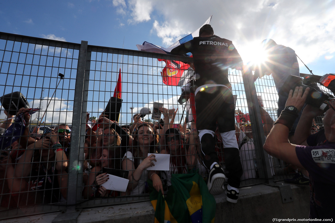 GP UNGHERIA, 27.07.2017 - Lewis Hamilton (GBR) Mercedes AMG F1 W08