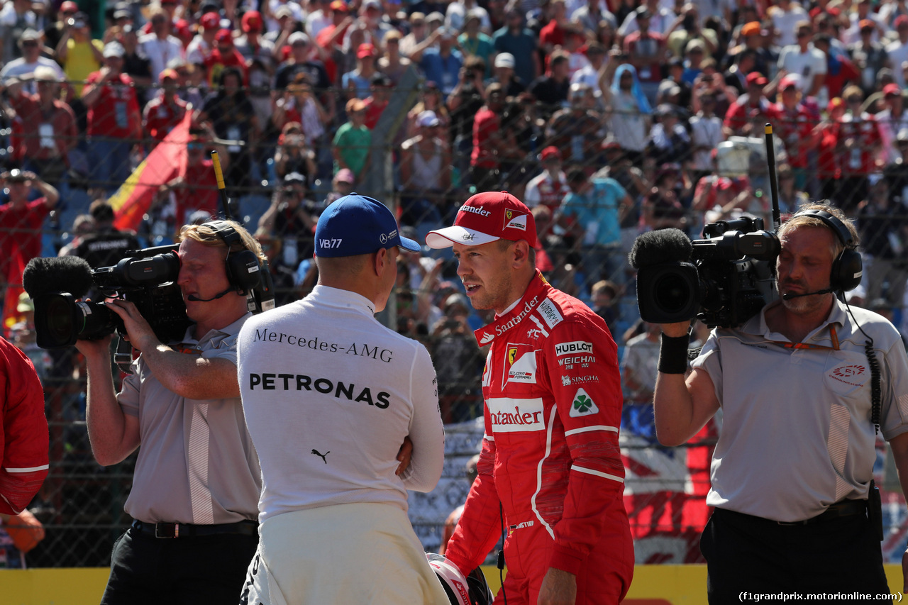 GP UNGHERIA, 29.07.2017 - Qualifiche, Valtteri Bottas (FIN) Mercedes AMG F1 W08 e Sebastian Vettel (GER) Ferrari SF70H