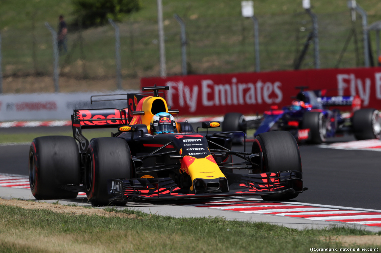 GP UNGHERIA, 28.07.2017 - Prove Libere 1, Daniel Ricciardo (AUS) Red Bull Racing RB13