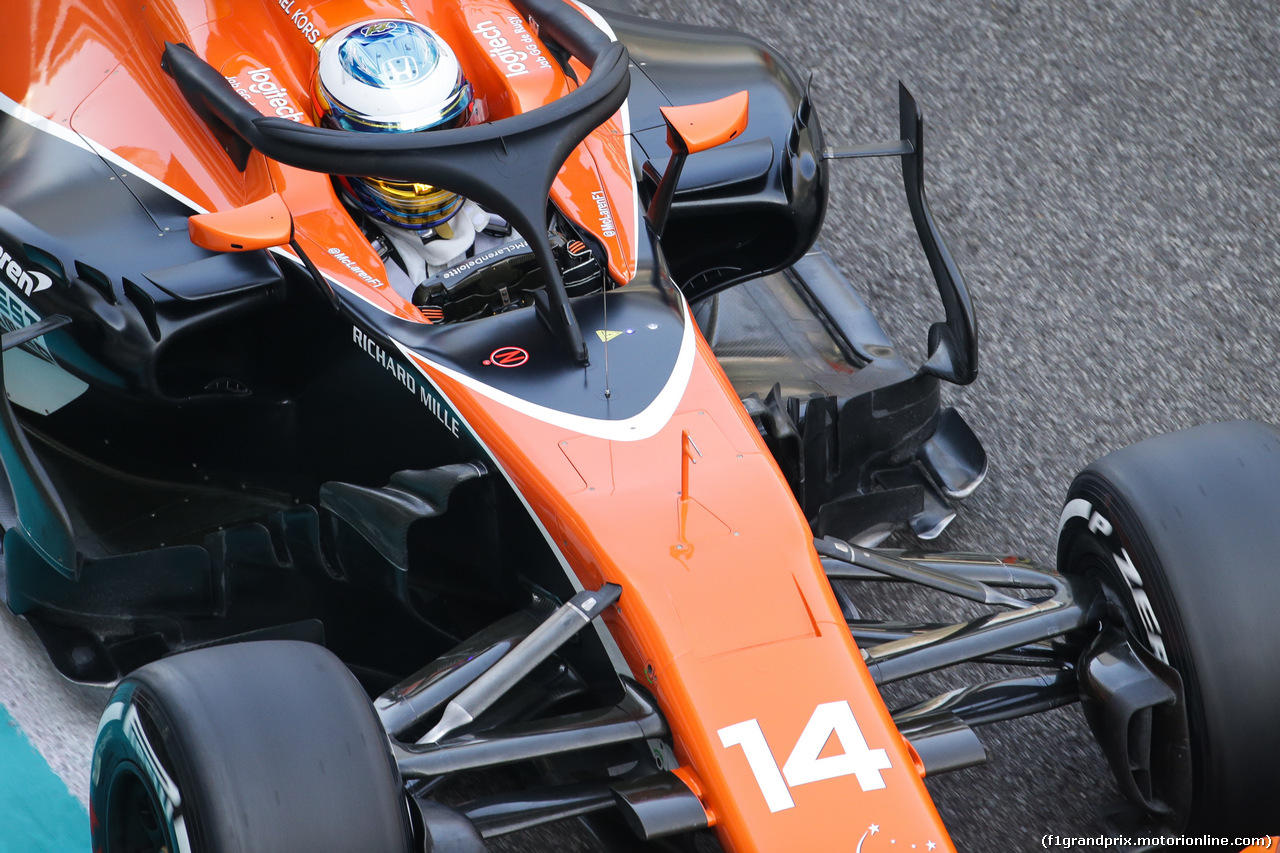 TEST ABU DHABI 28 NOVEMBRE, Oliver Turvey (GBR) McLaren MP4-30 Test Driver. 28.11.2017.