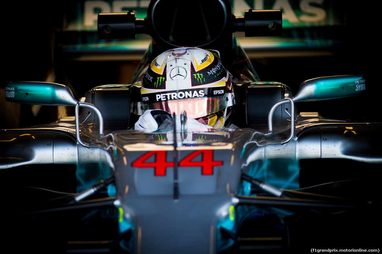 TEST ABU DHABI 28 NOVEMBRE, Lewis Hamilton (GBR) Mercedes AMG F1 W08. 28.11.2017.