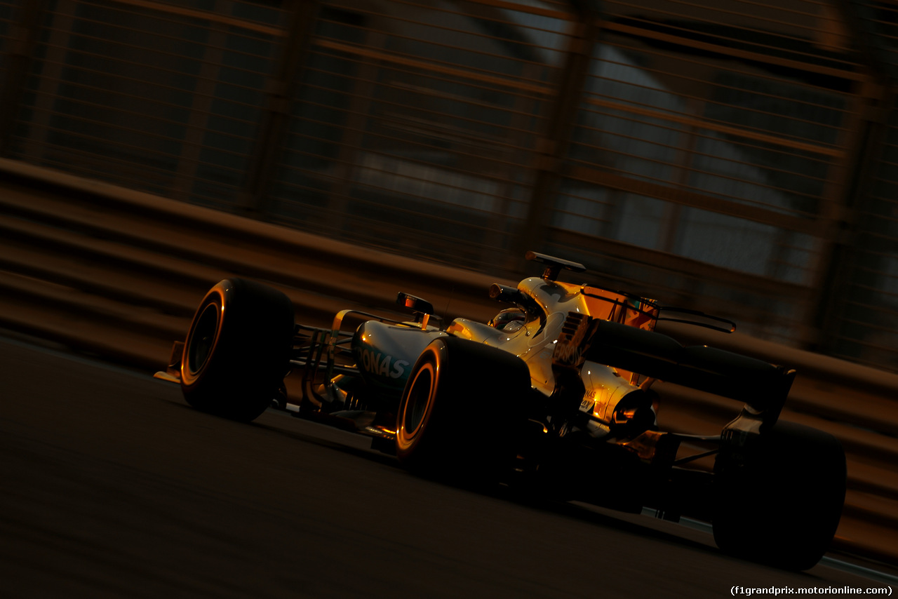 TEST ABU DHABI 28 NOVEMBRE, Lewis Hamilton (GBR) Mercedes AMG F1  
28.11.2017.