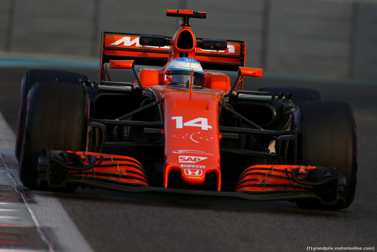TEST F1 ABU DHABI 29 NOVEMBRE, Fernando Alonso (ESP) McLaren F1 
28.11.2017.