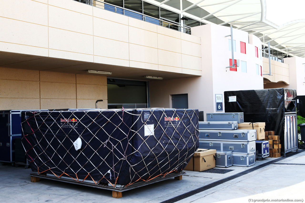 TEST F1 BAHRAIN 18 APRILE, Red Bull Racing freight in the paddock.
18.04.2017.