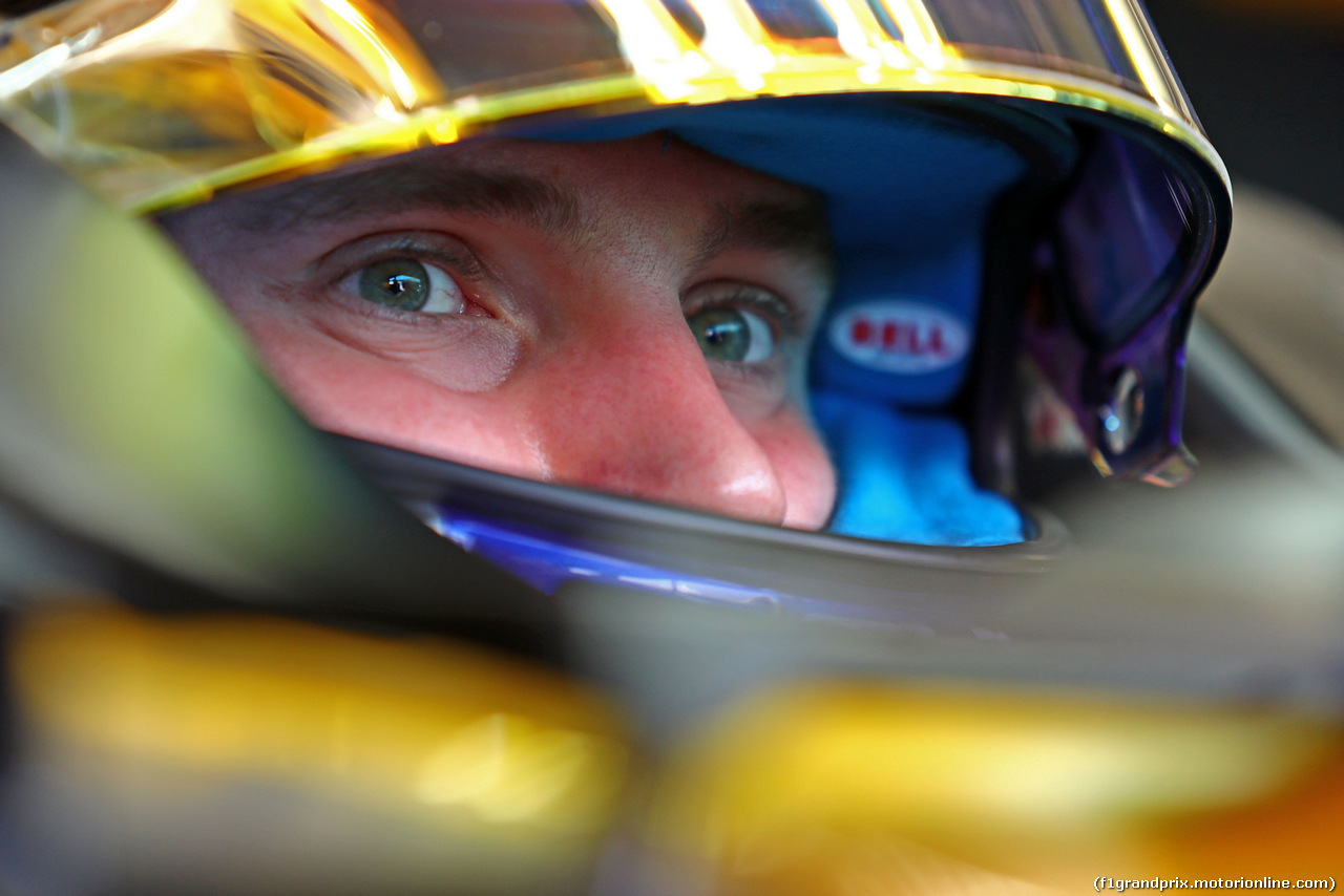 TEST F1 BAHRAIN 19 APRILE, Sergey Sirotkin (RUS) Renault Sport F1 Team  
19.04.2017.