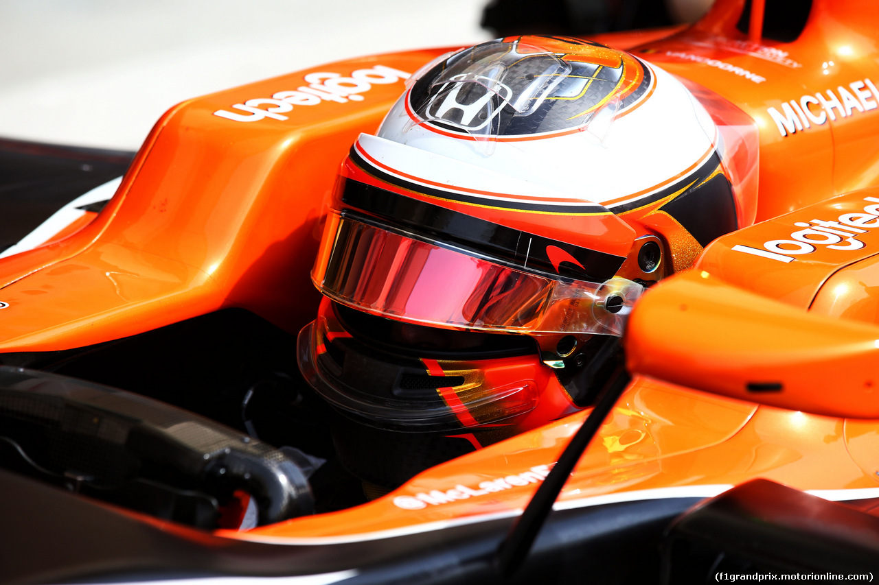 TEST F1 BAHRAIN 19 APRILE, Stoffel Vandoorne (BEL) McLaren MCL32.
19.04.2017.