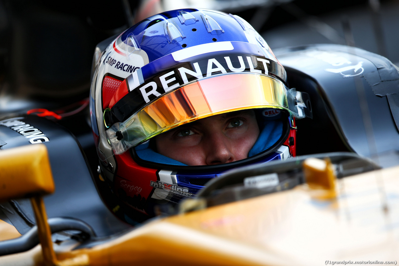 TEST F1 BAHRAIN 19 APRILE, Sergey Sirotkin (RUS) Renault Sport F1 Team RS17 Third Driver.
19.04.2017.