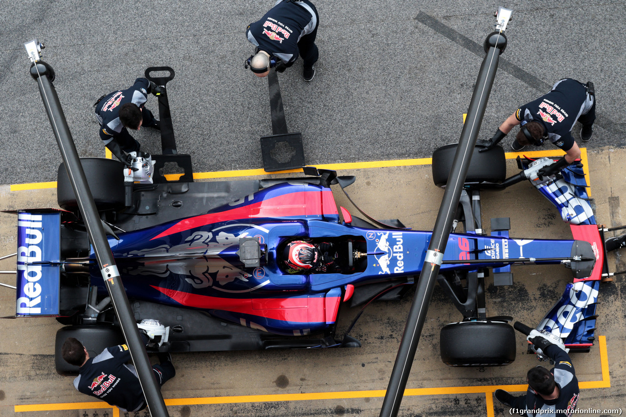 TEST F1 BARCELLONA 1 MARZO, Daniil Kvyat (RUS) Scuderia Toro Rosso STR12.
01.03.2017.