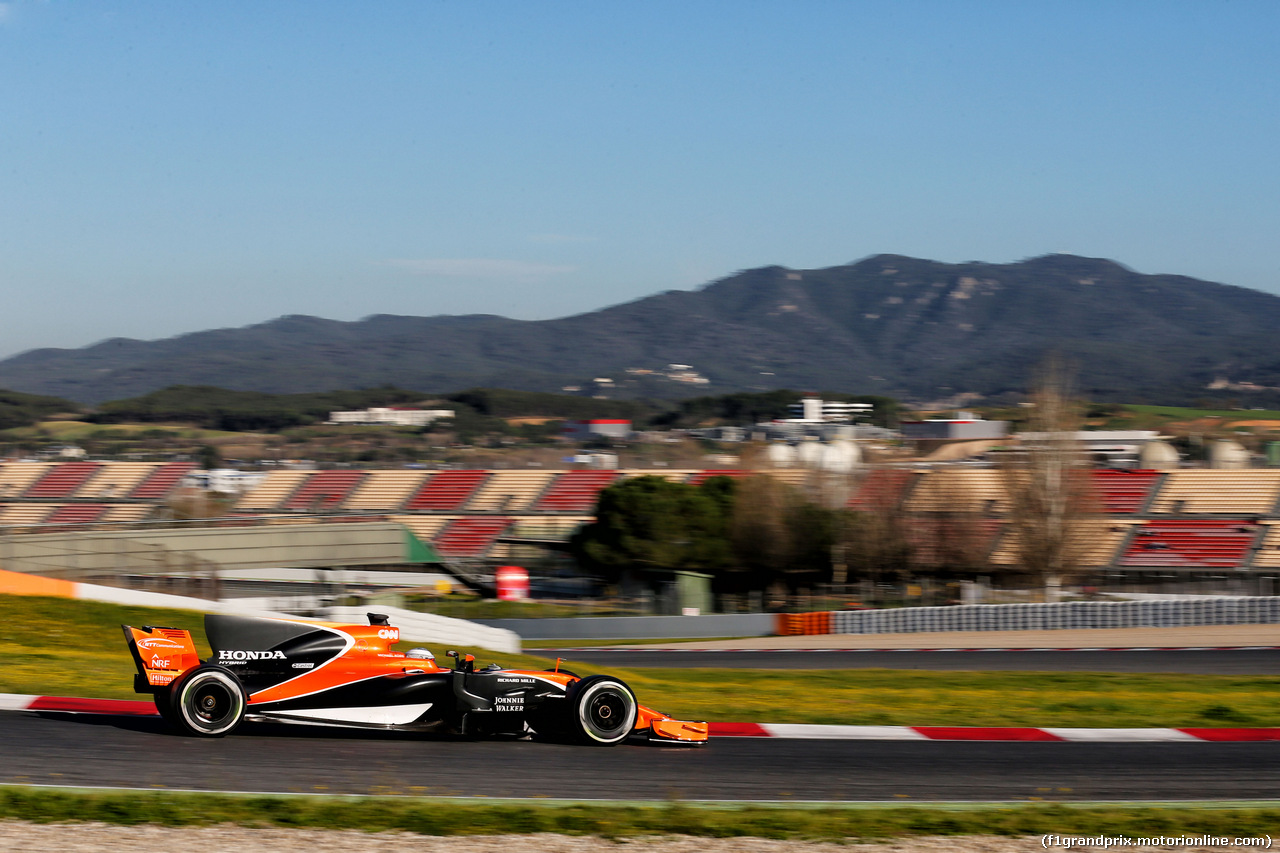 TEST F1 BARCELLONA 1 MARZO, Fernando Alonso (ESP) McLaren MCL32.
01.03.2017.