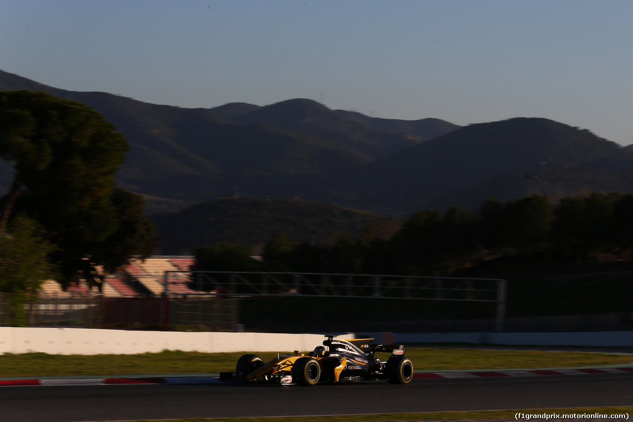 TEST F1 BARCELLONA 1 MARZO, Nico Hulkenberg (GER) Renault Sport F1 Team RS17.
01.03.2017.