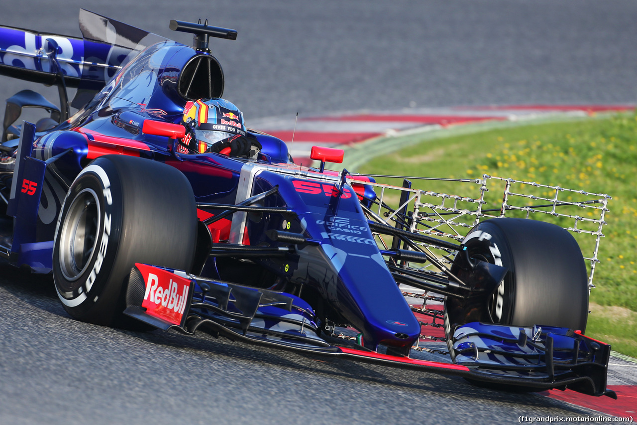 TEST F1 BARCELLONA 27 FEBBRAIO, Carlos Sainz Jr (ESP) Scuderia Toro Rosso STR12 running sensor equipment.
27.02.2017.