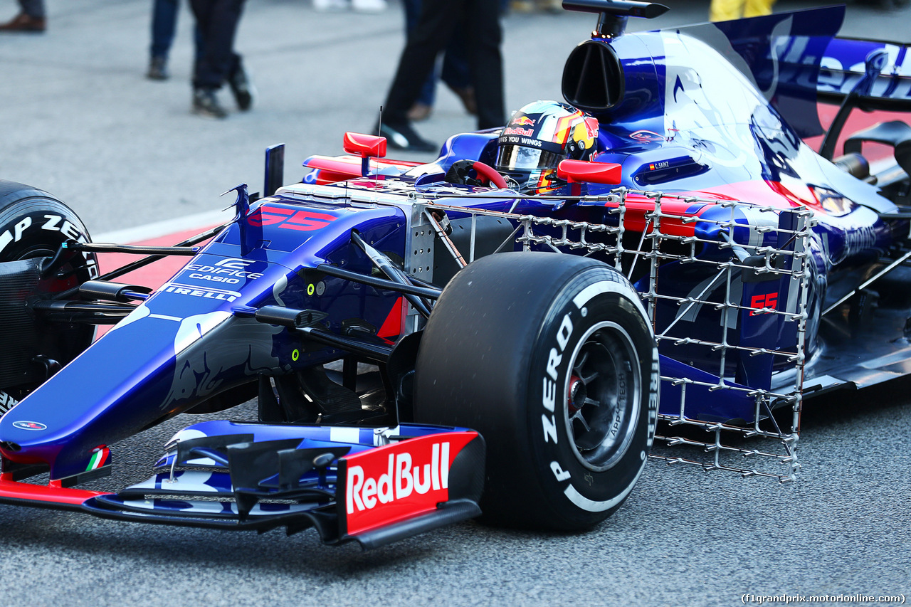 TEST F1 BARCELLONA 27 FEBBRAIO, Carlos Sainz Jr (ESP) Scuderia Toro Rosso STR12 running sensor equipment.
27.02.2017.