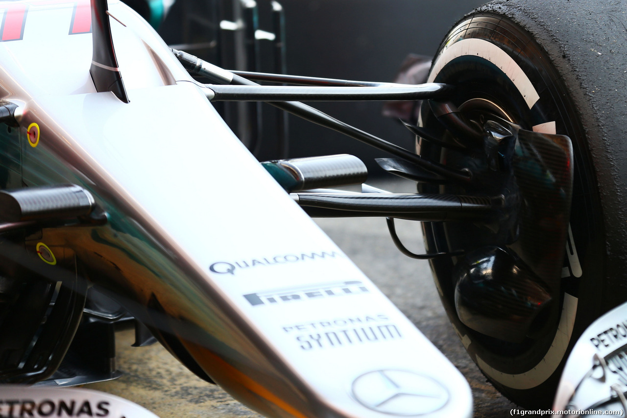 TEST F1 BARCELLONA 27 FEBBRAIO, Mercedes AMG F1 W08 front suspension detail.
27.02.2017.