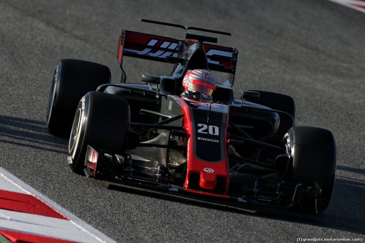 TEST F1 BARCELLONA 27 FEBBRAIO, Kevin Magnussen (DEN) Haas VF-17.
27.02.2017.