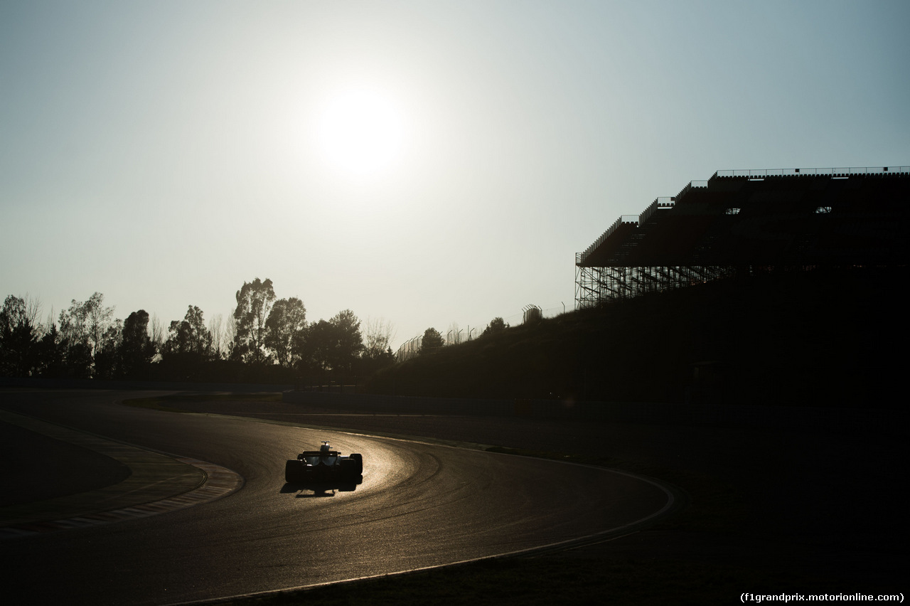 TEST F1 BARCELLONA 27 FEBBRAIO, Nico Hulkenberg (GER) Renault Sport F1 Team RS17.
27.02.2017.
