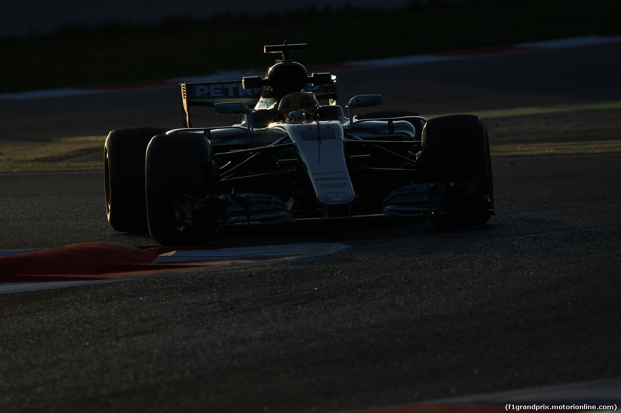 TEST F1 BARCELLONA 27 FEBBRAIO, 27.02.2017 - Lewis Hamilton (GBR) Mercedes AMG F1 W08