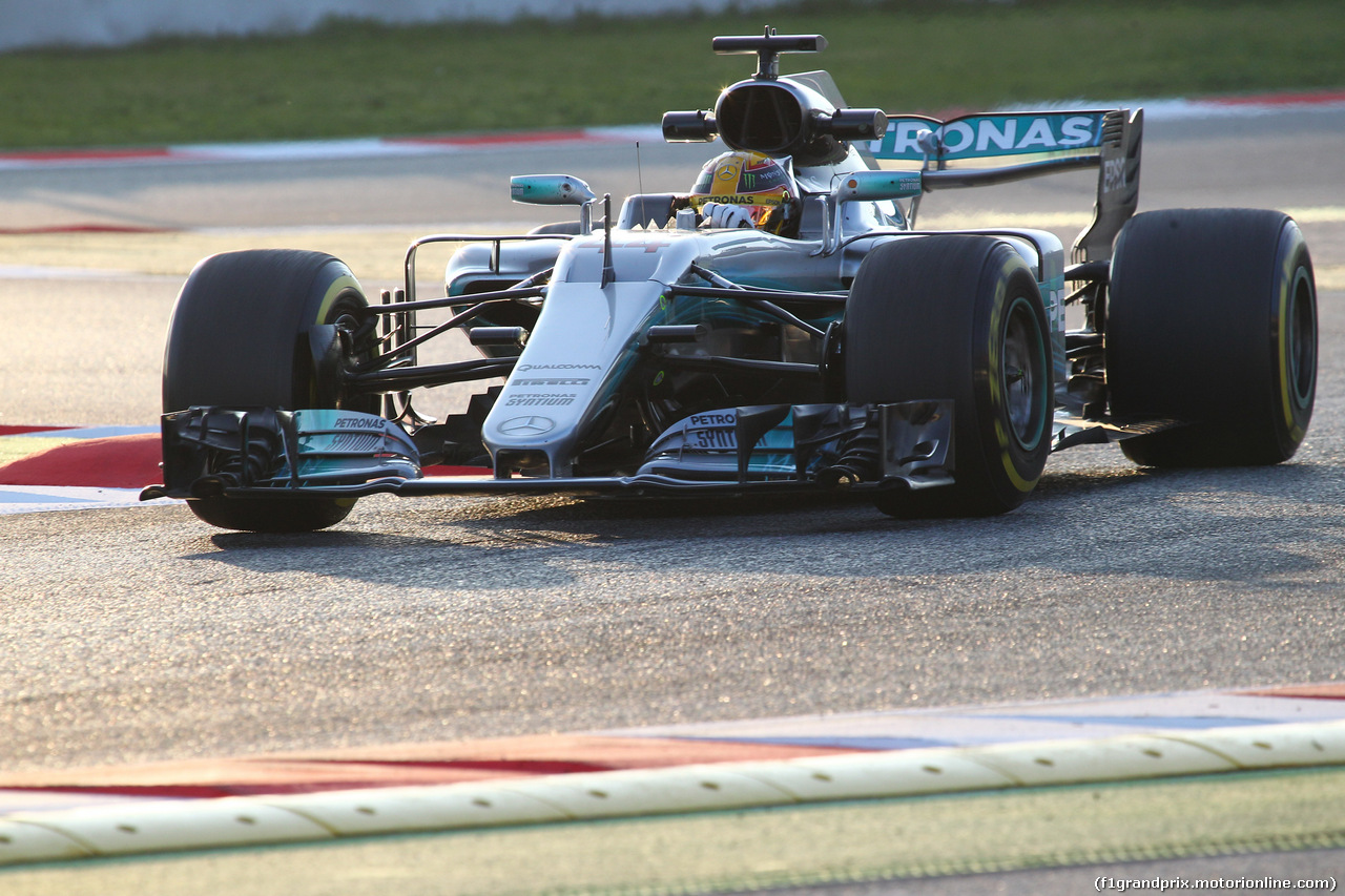 TEST F1 BARCELLONA 27 FEBBRAIO, 27.02.2017 - Lewis Hamilton (GBR) Mercedes AMG F1 W08