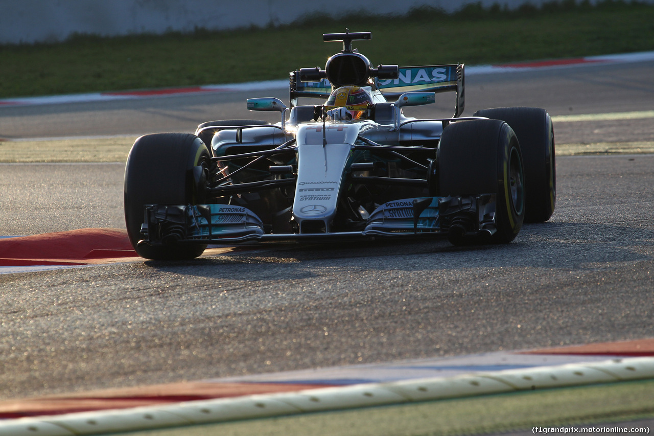 TEST F1 BARCELLONA 27 FEBBRAIO, 27.02.2017 - Lewis Hamilton (GBR) Mercedes AMG F1 W08