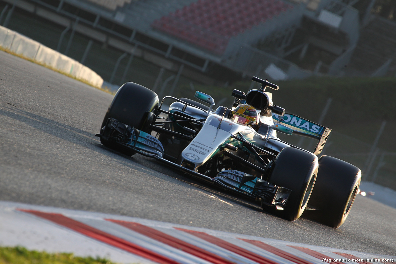 TEST F1 BARCELLONA 27 FEBBRAIO, 27.02.2017 - Lewis Hamilton (GBR) Mercedes AMG F1 W08