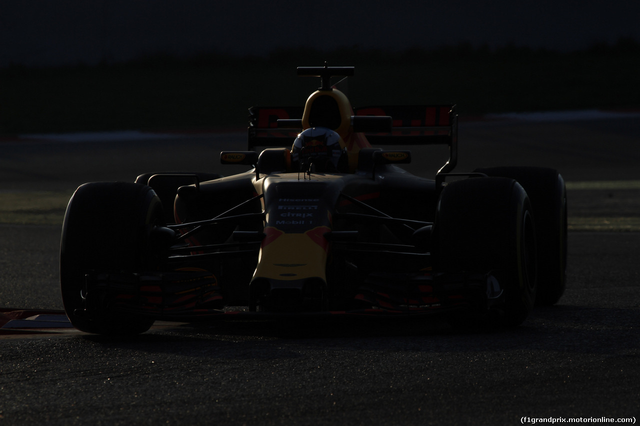 TEST F1 BARCELLONA 27 FEBBRAIO, 27.02.2017 - Daniel Ricciardo (AUS) Red Bull Racing RB13