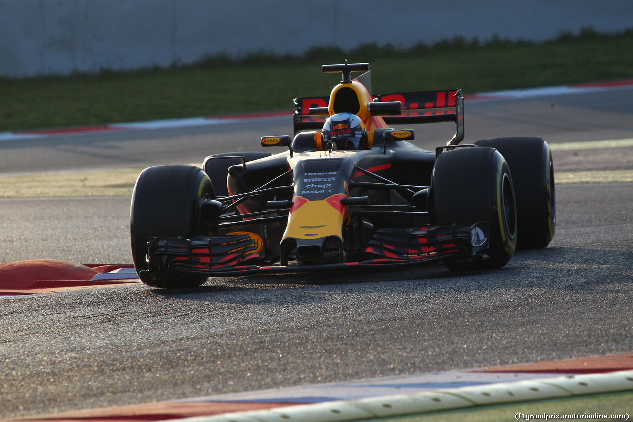 TEST F1 BARCELLONA 28 FEBBRAIO, 27.02.2017 - Daniel Ricciardo (AUS) Red Bull Racing RB13