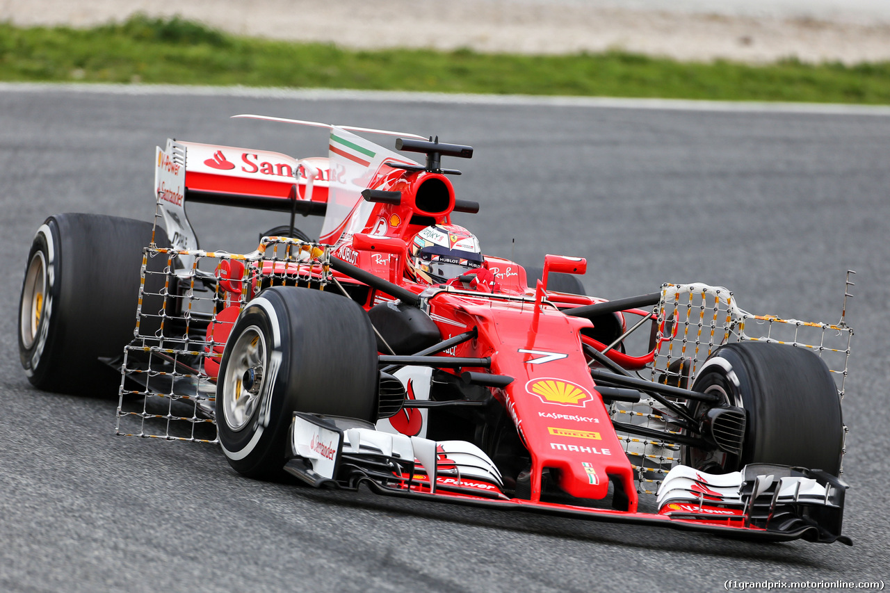 TEST F1 BARCELLONA 28 FEBBRAIO, Kimi Raikkonen (FIN) Ferrari SF70H running sensor equipment.
28.02.2017.
