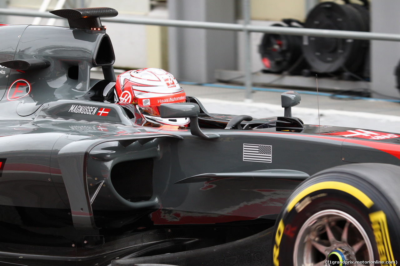 TEST F1 BARCELLONA 28 FEBBRAIO, 28.02.2017 - Kevin Magnussen (DEN) Haas F1 Team VF-17