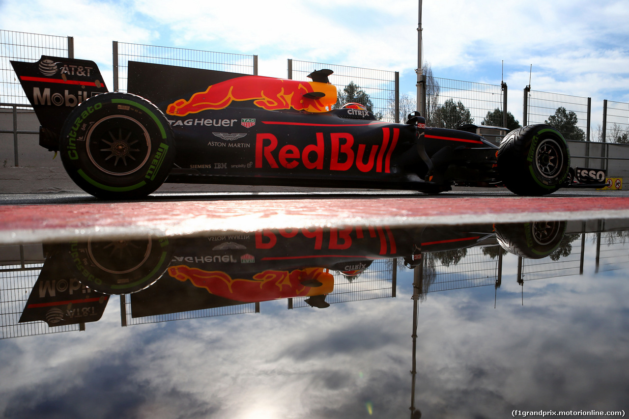 TEST F1 BARCELLONA 2 MARZO, Max Verstappen (NLD) Red Bull Racing RB13.
02.03.2017.