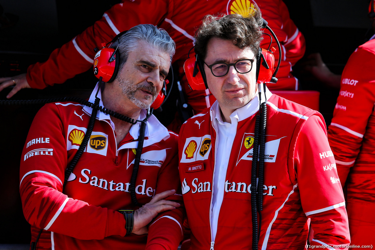 TEST F1 BARCELLONA 9 MARZO, (L to R): Maurizio Arrivabene (ITA) Ferrari Team Principal with Mattia Binotto (ITA) Ferrari Chief Technical Officer.
09.03.2017.