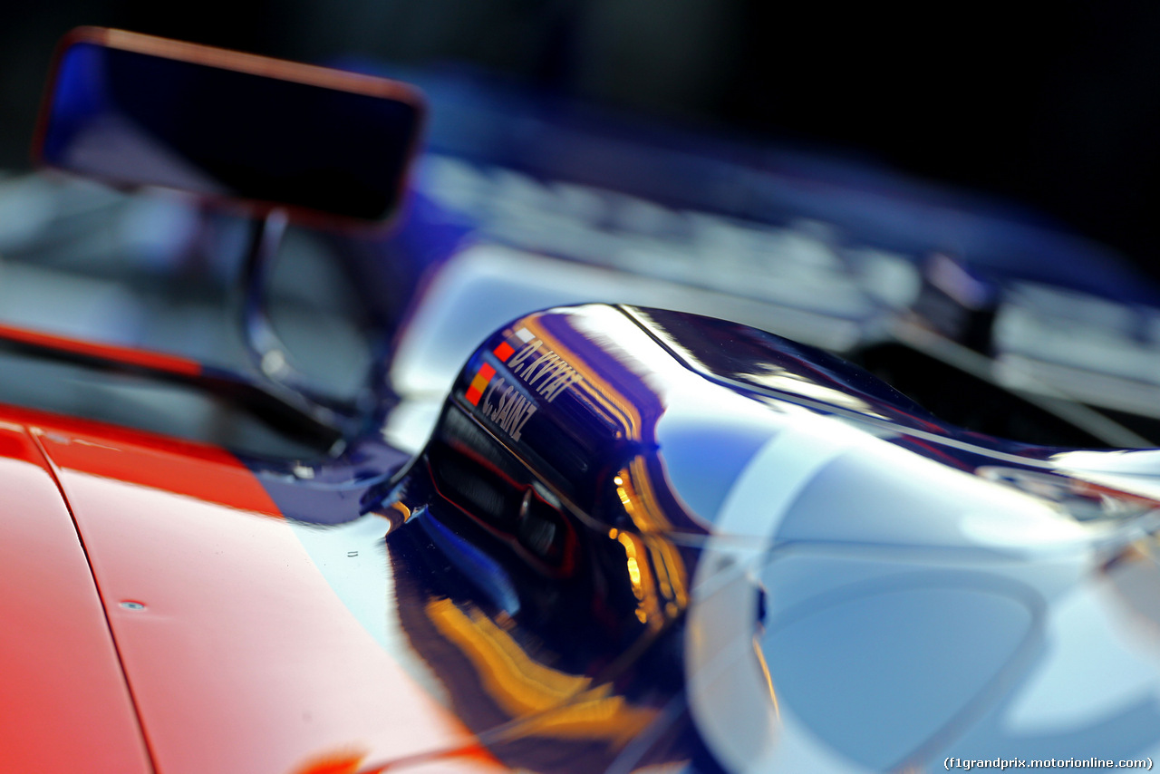 TORO ROSSO STR12