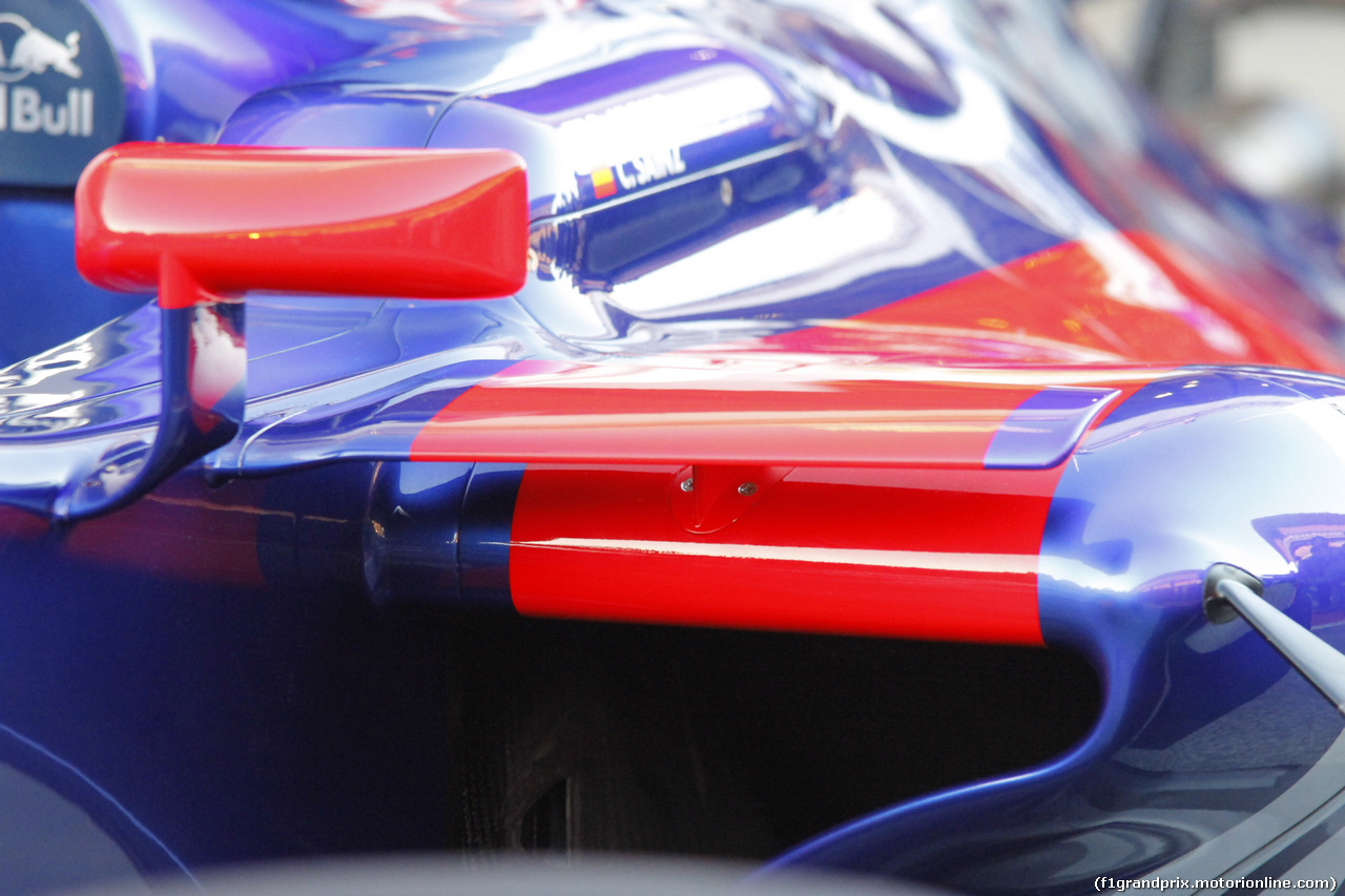 TORO ROSSO STR12, 26.02.2017 - Scuderia Toro Rosso STR12