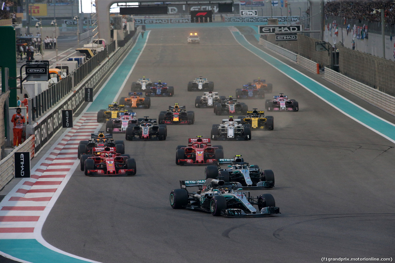 GP ABU DHABI, 25.11.2018 - Gara, Start of the race